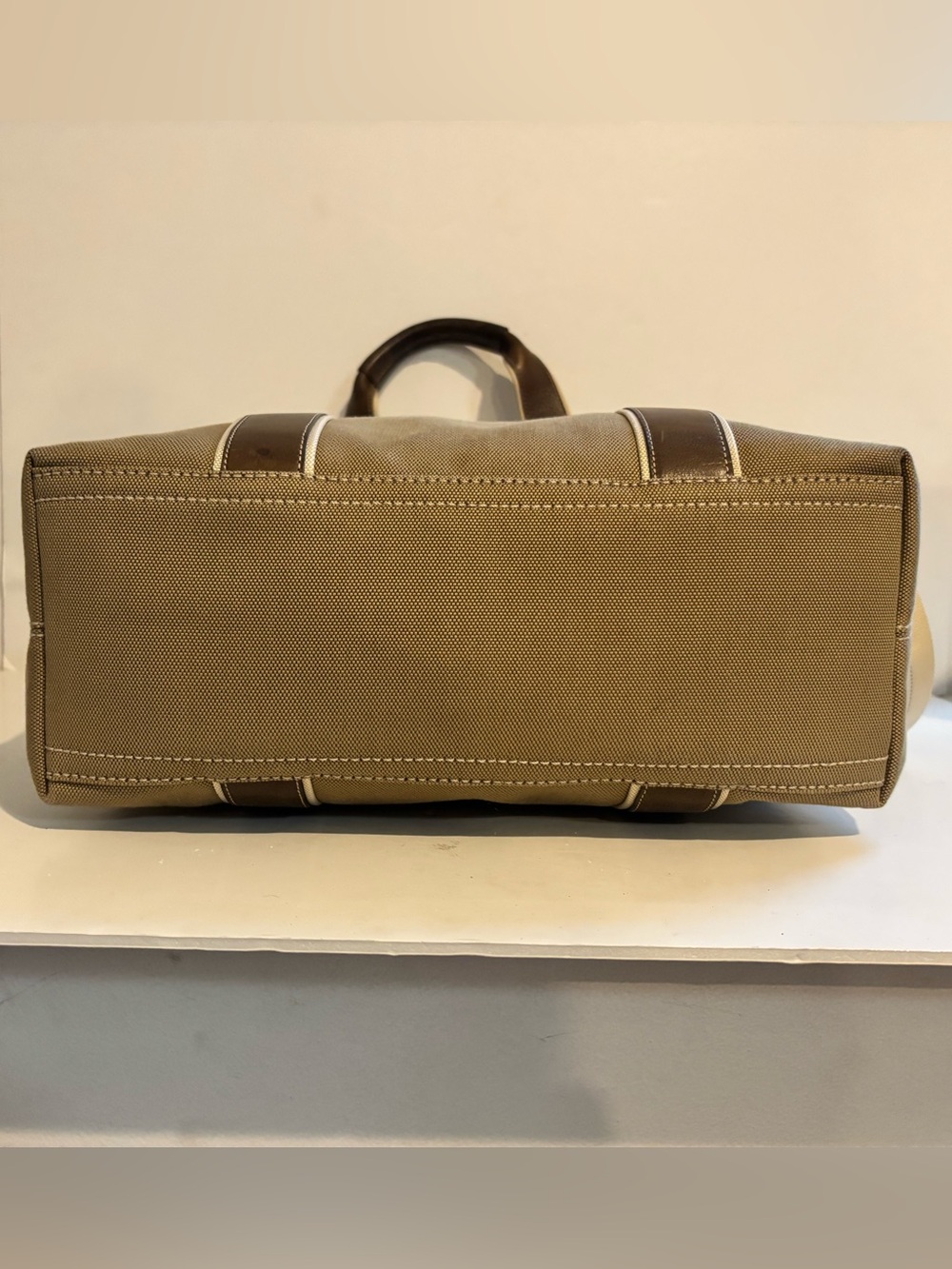 Coach RARE Leather Trim 2 Way Canvas Boat Tote/ Weekend Bag/ Work Tote - Picture 7 of 14
